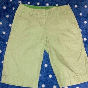 ⭐️⭐️Manhattan Chino by New York & Company -- green & white pinstripe shorts